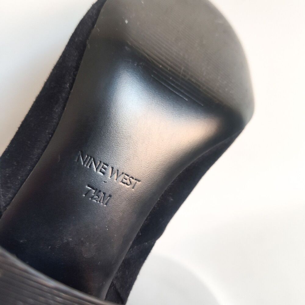 Nine West Knee‎ High Boots Size 7.5 Black Suede Leather Block Heel Zip Riding - Picture 15 of 16